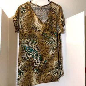 Susan Lawrence size 2x short sleeve top